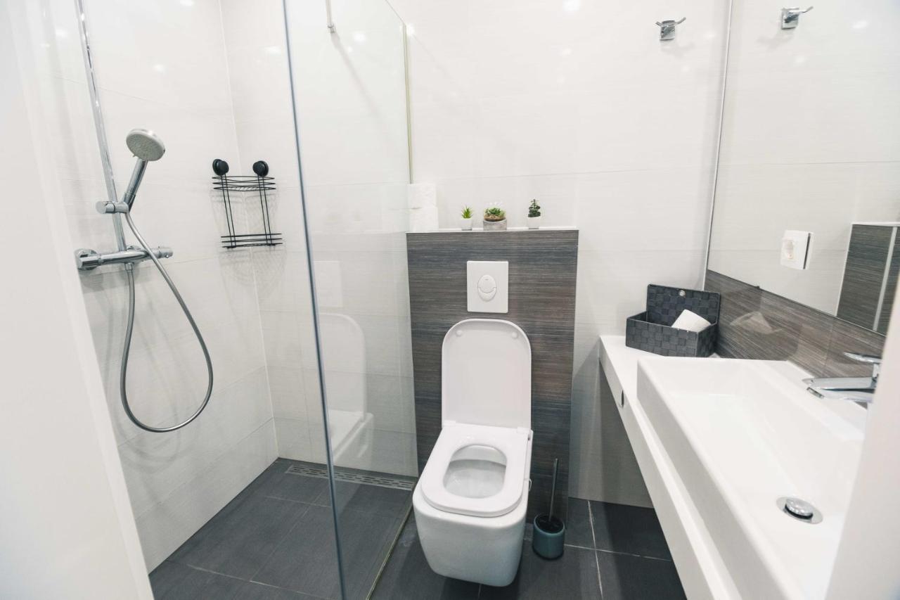 The Place Apartments Hebrangova Zagreb Dış mekan fotoğraf