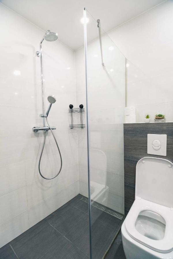 The Place Apartments Hebrangova Zagreb Dış mekan fotoğraf